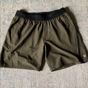 Vuori Agility Shorts